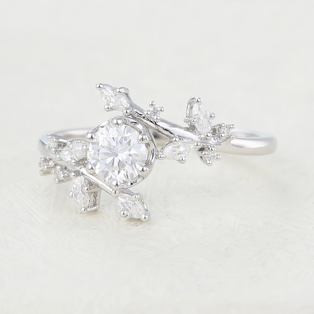 0.41 CT Round Cluster Lab-Grown Diamond Engagement Ring
