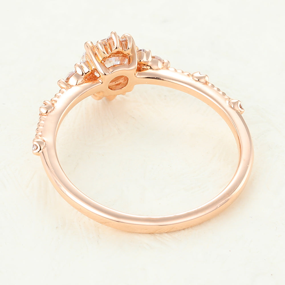 0.41 CT Round Cluster Moissanite Engagement Ring